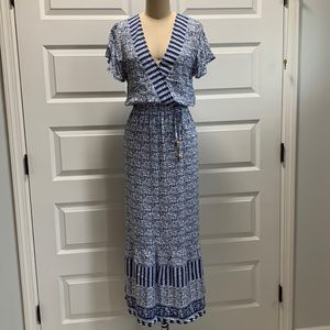 Brand new with tags Casa Cabana floral printed dress w/tassels at waist